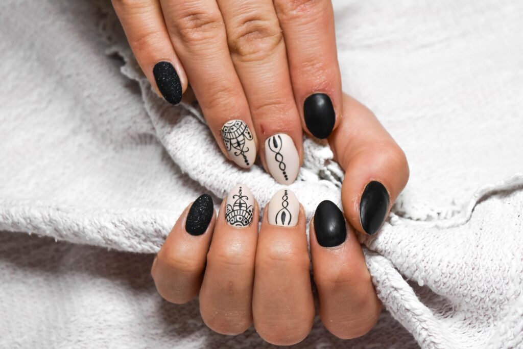 Unghie Gel a Vimercate: forme, colori e durata del trattamento